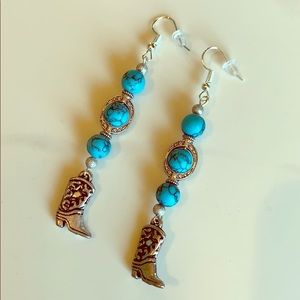 3/$20 Artisan Western dangle earrings NEW (A1014)